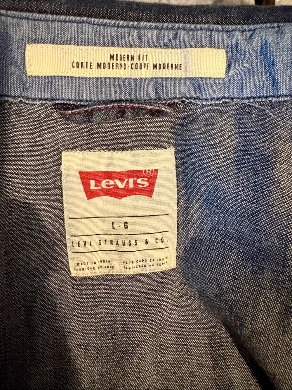 Levi Pearl Snap Button Down Long Sleeve Shirt